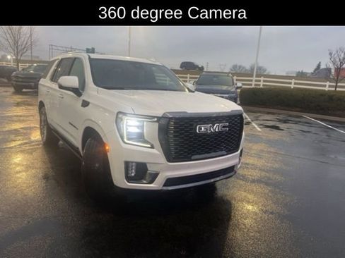 Used 2023 GMC Yukon Denali Ultimate w/ LPO, Floor Liner Package image 3