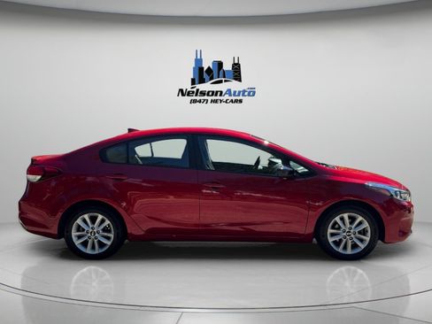 Used 2017 Kia Forte S FWD image 3
