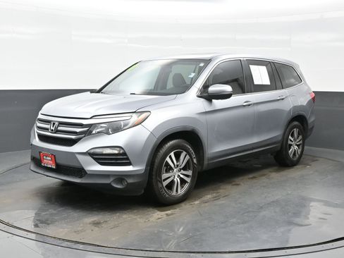 Used 2017 Honda Pilot EX-L image 2