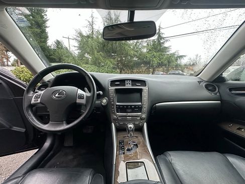 Used 2012 Lexus IS 250 image 10