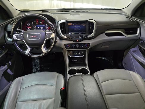 Used 2020 GMC Terrain SLT w/ Preferred Package image 18