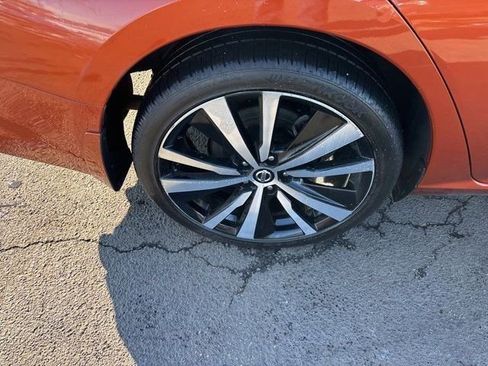 Used 2020 Nissan Altima 2.5 SR image 42