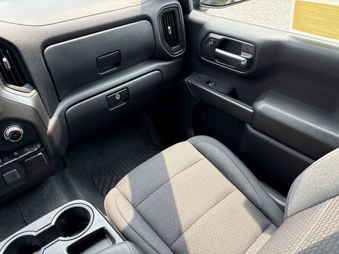 Used 2024 Chevrolet Silverado 1500 Custom Trail Boss w/ LPO, Dark Essentials Package AWD/4WD image 22