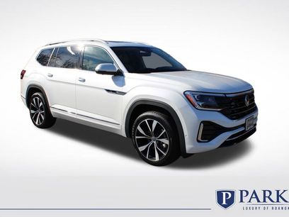 Used 2024 Volkswagen Atlas SEL Premium R-Line
