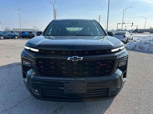 Certified 2024 Chevrolet Traverse RS image 9