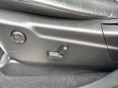 Used 2025 Dodge Durango GT image 20