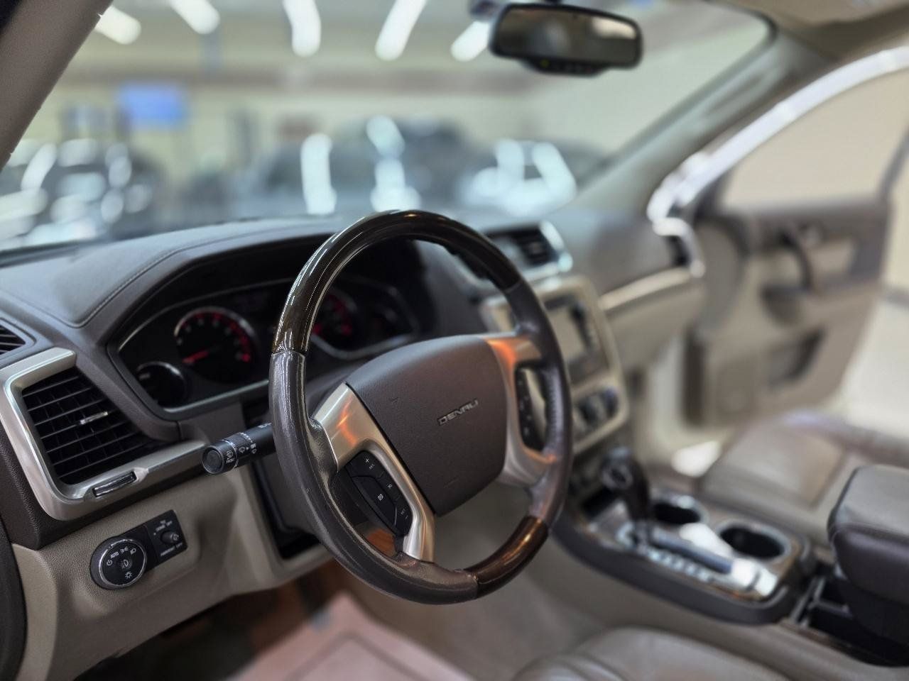 Used 2013 GMC Acadia Denali FWD image 19