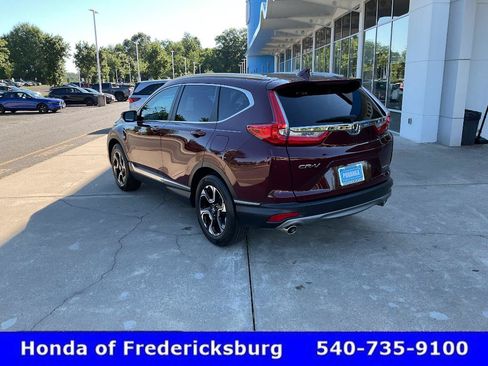 Used 2018 Honda CR-V Touring image 3
