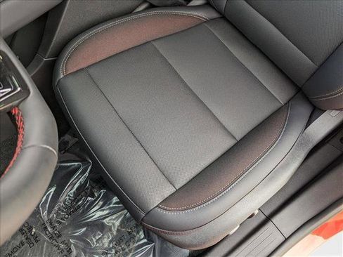 New 2025 Chevrolet Equinox EV RS image 4