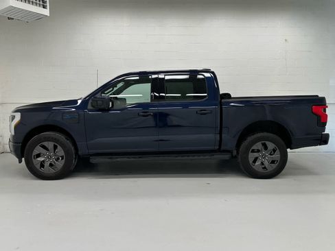 Used 2024 Ford F150 Lightning Pro image 3
