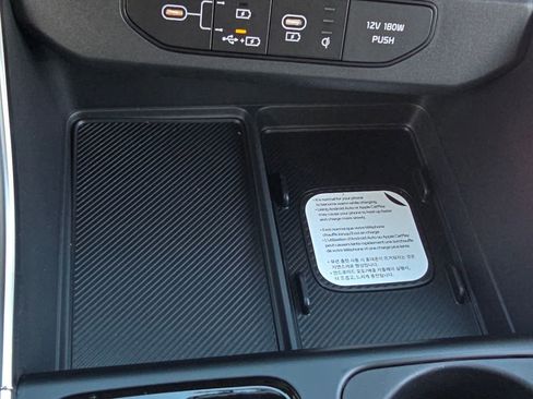 New 2026 Kia Carnival EX image 19