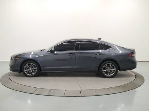 Used 2024 Honda Accord EX image 4