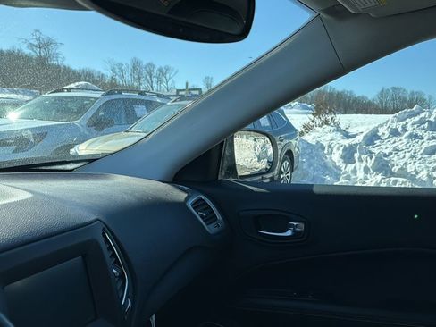 Used 2021 Jeep Compass Latitude w/ Convenience Group image 20