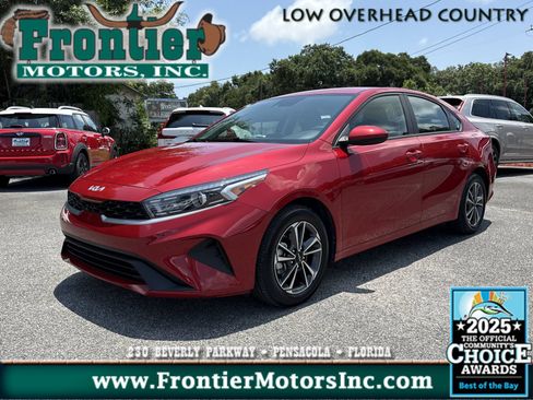 Used 2023 Kia Forte LXS FWD image 1