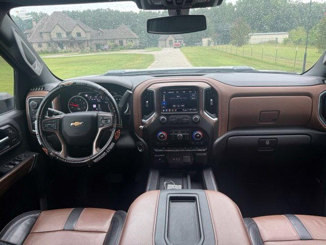 Used 2022 Chevrolet Silverado 2500 High Country AWD/4WD image 17