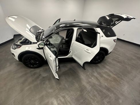 Used 2018 Land Rover Discovery Sport HSE image 52