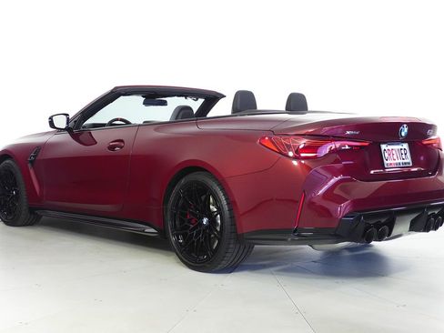 Used 2026 BMW M4 xDrive Competition image 9