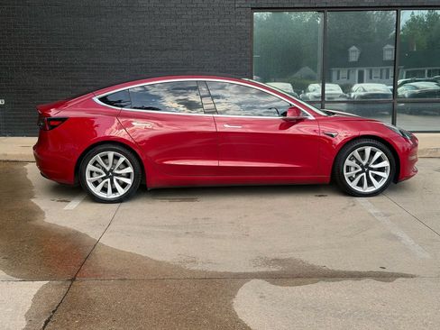 Used 2018 Tesla Model 3 Long Range AWD/4WD image 6