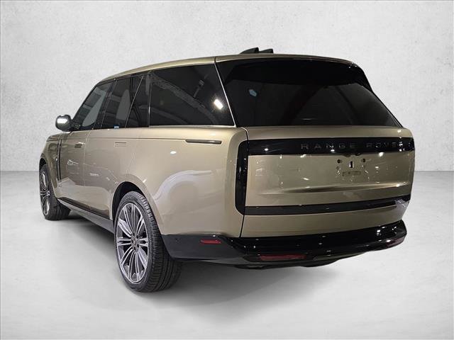 Used 2024 Land Rover Range Rover SE AWD/4WD image 7