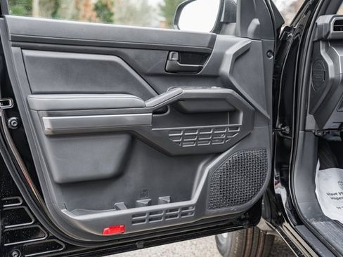 New 2026 Toyota Tacoma SR5 image 30