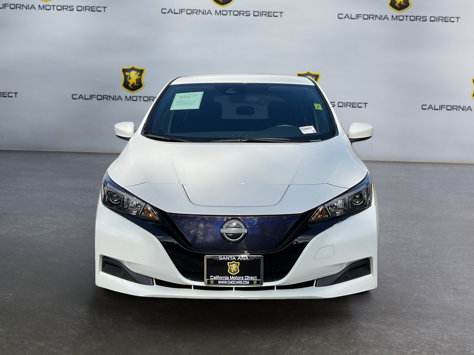 Used 2025 Nissan Leaf S FWD image 2