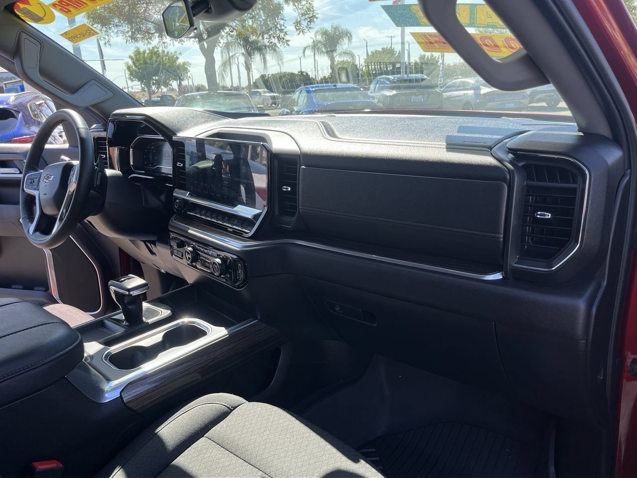 Used 2025 Chevrolet Silverado 1500 RST w/ All Star Edition Plus AWD/4WD image 27