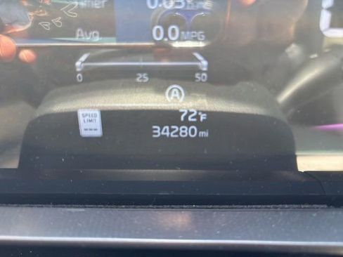 Used 2024 Kia Telluride S w/ S Sunroof Package FWD image 15