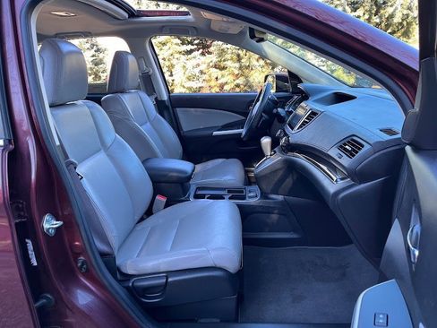 Used 2016 Honda CR-V Touring image 38