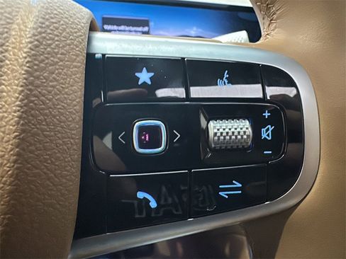 Certified 2025 Genesis G80 2.5T Advanced image 24