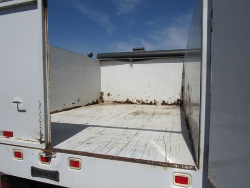 Used 2017 Ford F350 XL w/ Power Equipment Group RWD image 18
