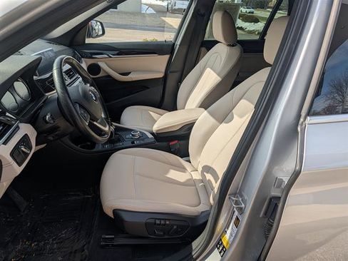 Used 2021 BMW X1 xDrive28i w/ Convenience Package image 10