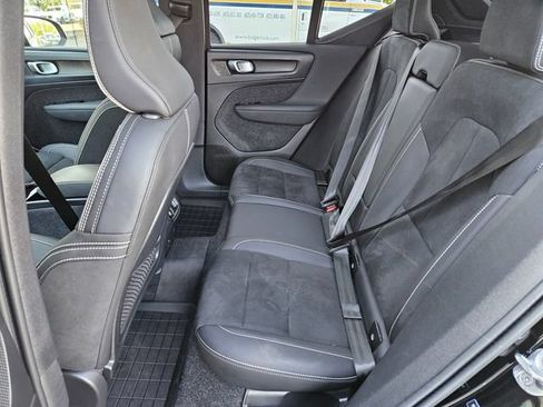 Used 2023 Volvo XC40 Recharge Plus w/ Protection Package Premier AWD/4WD image 13