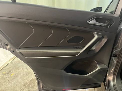 Certified 2024 Volkswagen Tiguan SE R-Line image 25