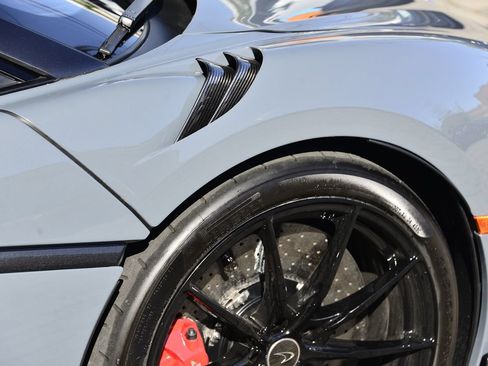 Used 2020 McLaren 600LT Spider RWD image 13