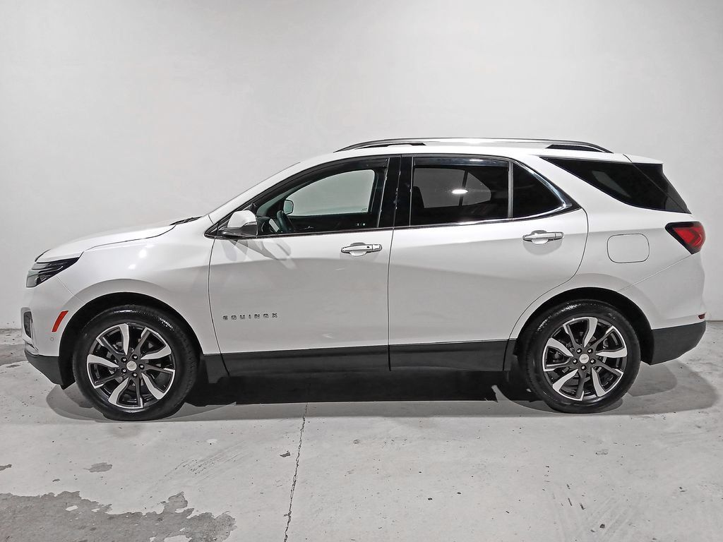 Used 2024 Chevrolet Equinox Premier AWD/4WD image 4