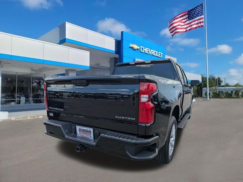 Used 2025 Chevrolet Silverado 1500 Custom AWD/4WD image 3