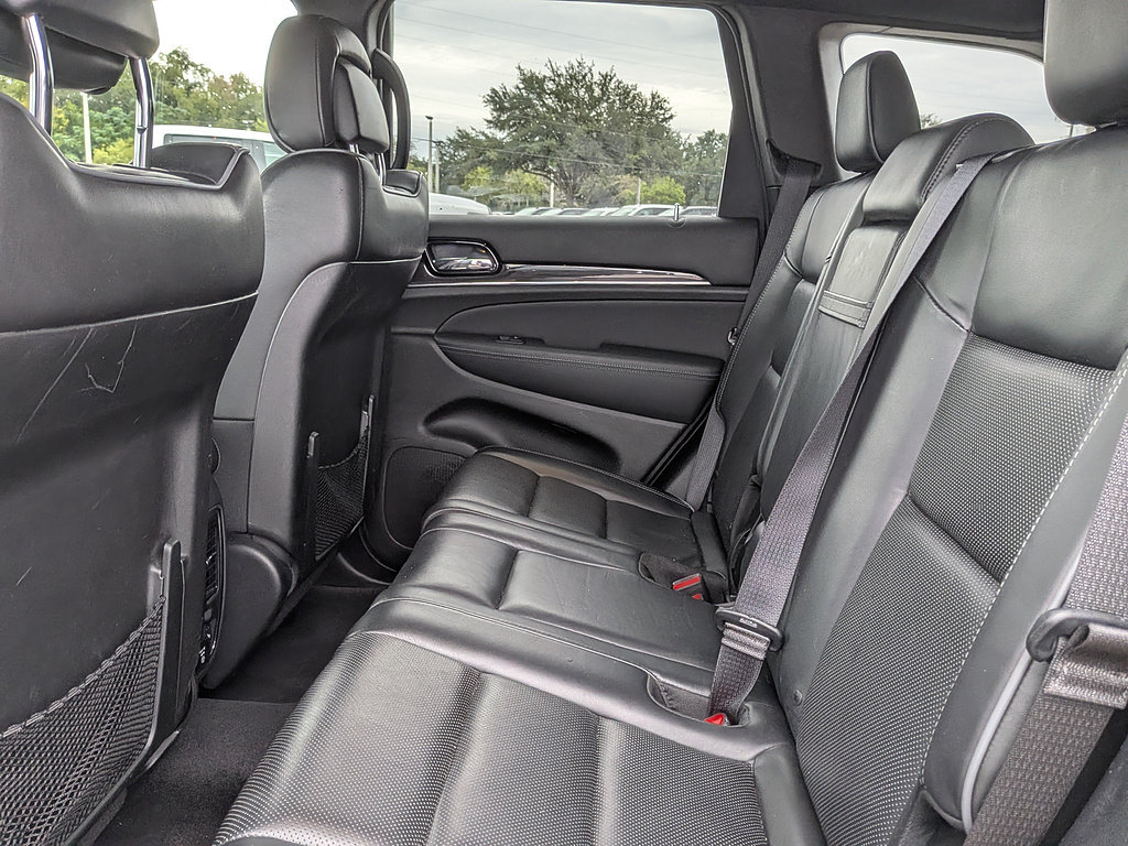Used 2019 Jeep Grand Cherokee Overland AWD/4WD image 13