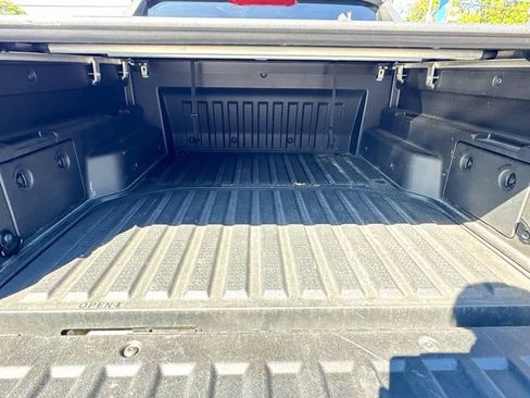 Used 2024 Hyundai Santa Cruz SEL image 25