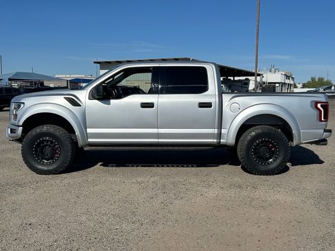 Used 2019 Ford F150 Raptor w/ Equipment Group 801A Mid AWD/4WD image 8