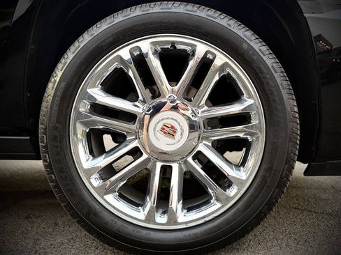 Used 2014 Cadillac Escalade Platinum AWD/4WD image 23
