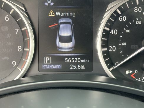 Used 2018 INFINITI Q50 Luxe w/ Essential Package (3.0T Luxe) image 30