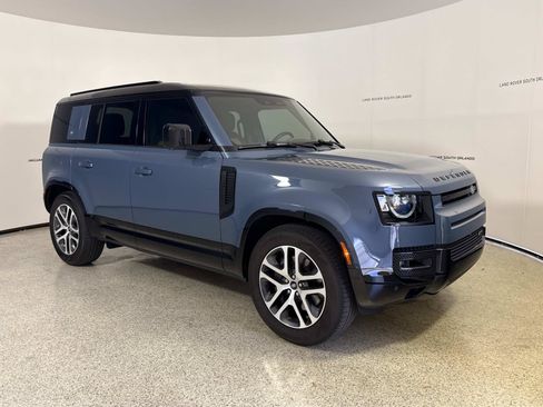 Used 2023 Land Rover Defender 110 X-Dynamic SE AWD/4WD image 7