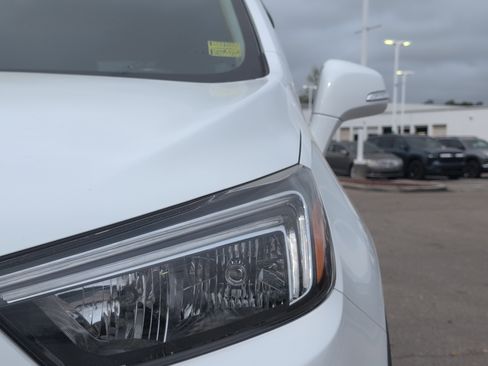 Used 2018 Buick Encore Preferred image 12