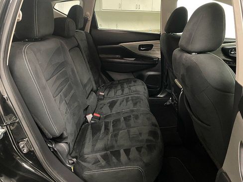 Used 2018 Nissan Murano SV image 13