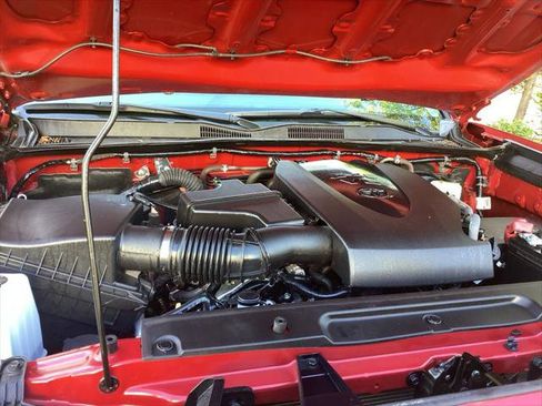 Certified 2023 Toyota Tacoma SR5 RWD image 20
