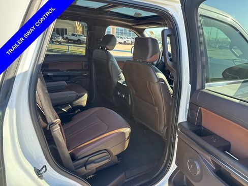 Used 2022 Ford Expedition King Ranch image 14