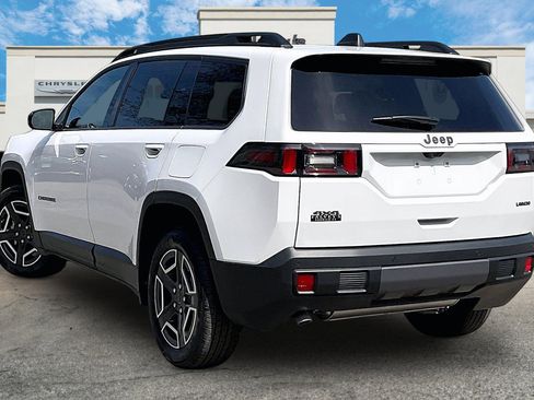New 2026 Jeep Cherokee Laredo AWD/4WD image 3
