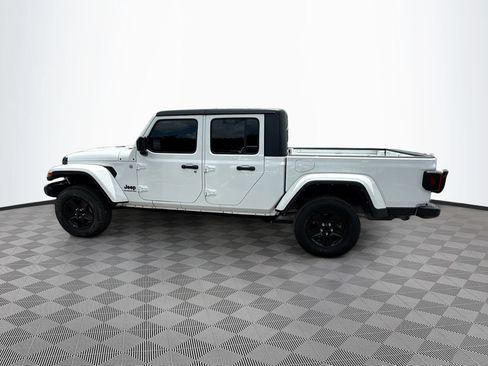 Used 2021 Jeep Gladiator Sport AWD/4WD image 9