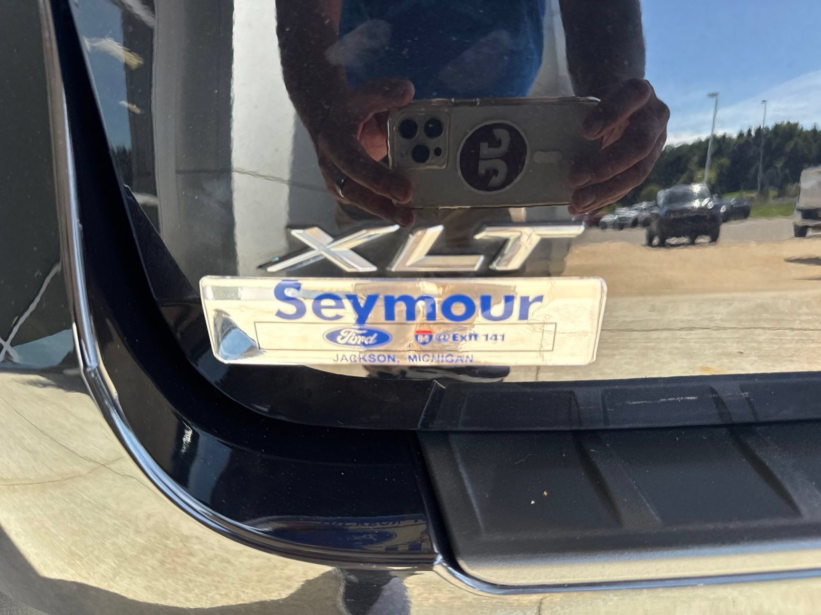 Certified 2024 Ford Explorer XLT w/ Equipment Group 202A AWD/4WD image 15