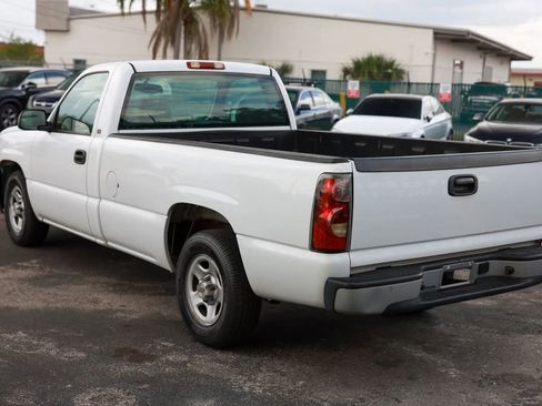 Used 2004 Chevrolet Silverado 1500 W/T image 4